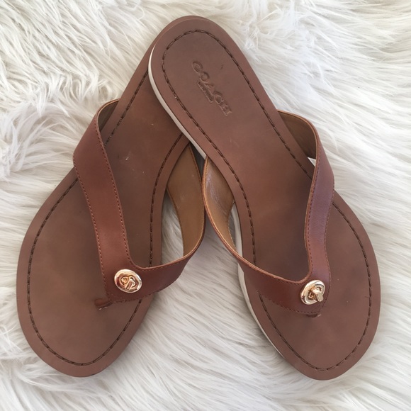 coach shelly flip flops